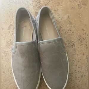 Calvin Klein Silver logo Canvas .